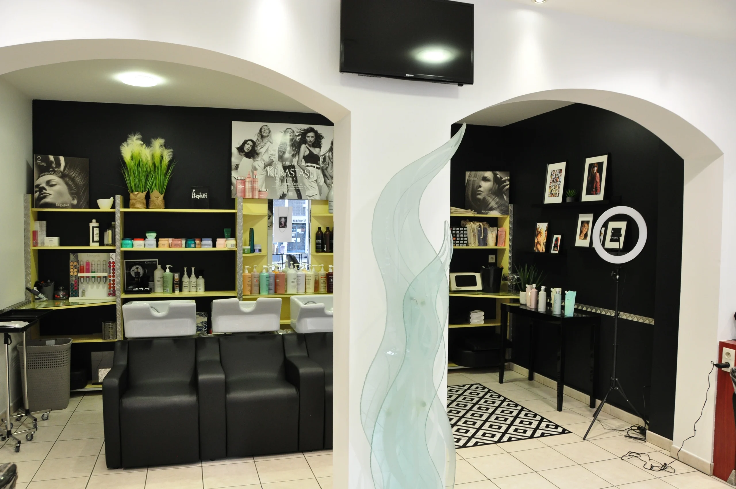 Intérieur du salon de coiffure Stephan de Pamiers