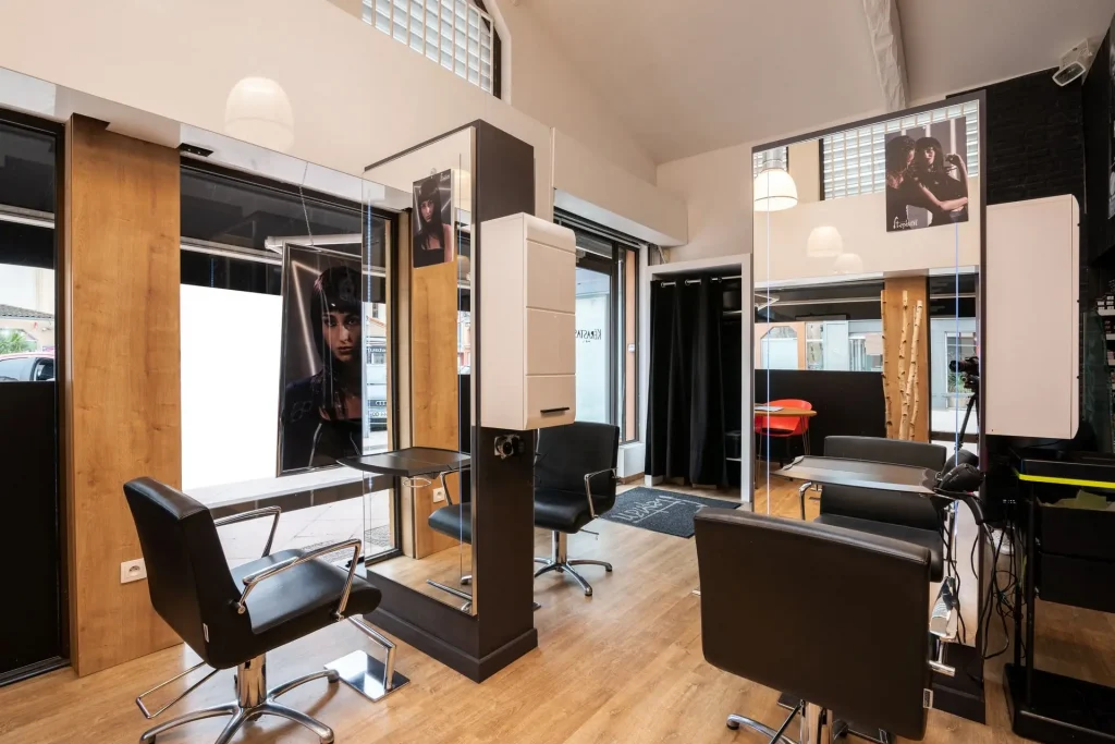 Intérieur du salon de coiffure Stephan à Colomiers
